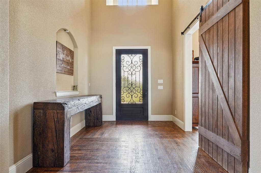 5550 Donald Road, Krum, TX 76249
