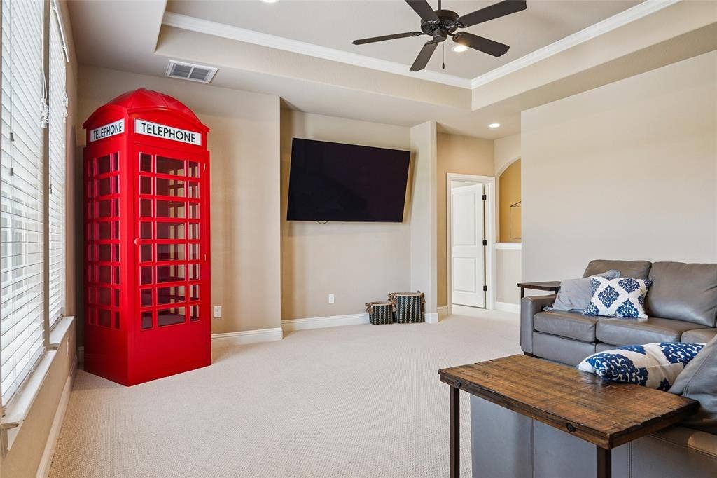 Upstairs living area