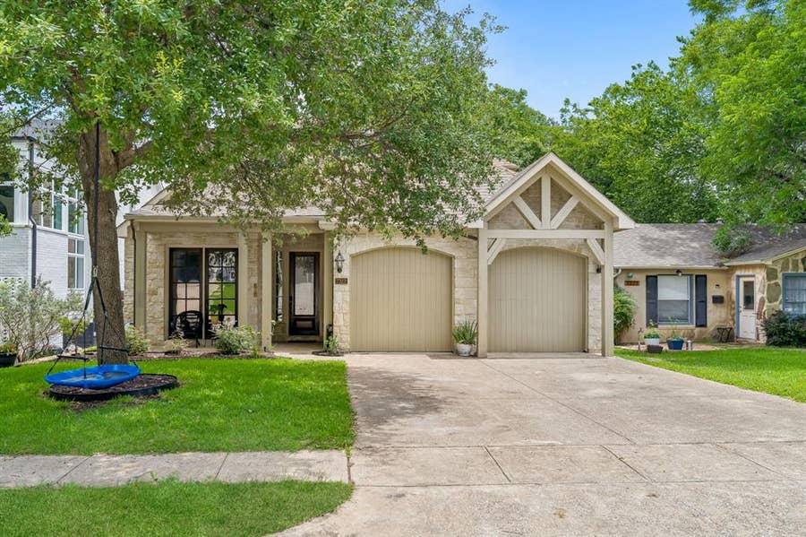 Property photo for 7323 Coronado Avenue, Dallas, TX