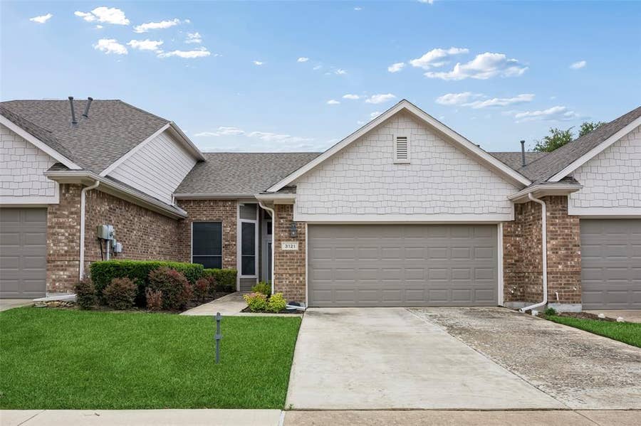Property photo for 3121 Twist Trail, Plano, TX