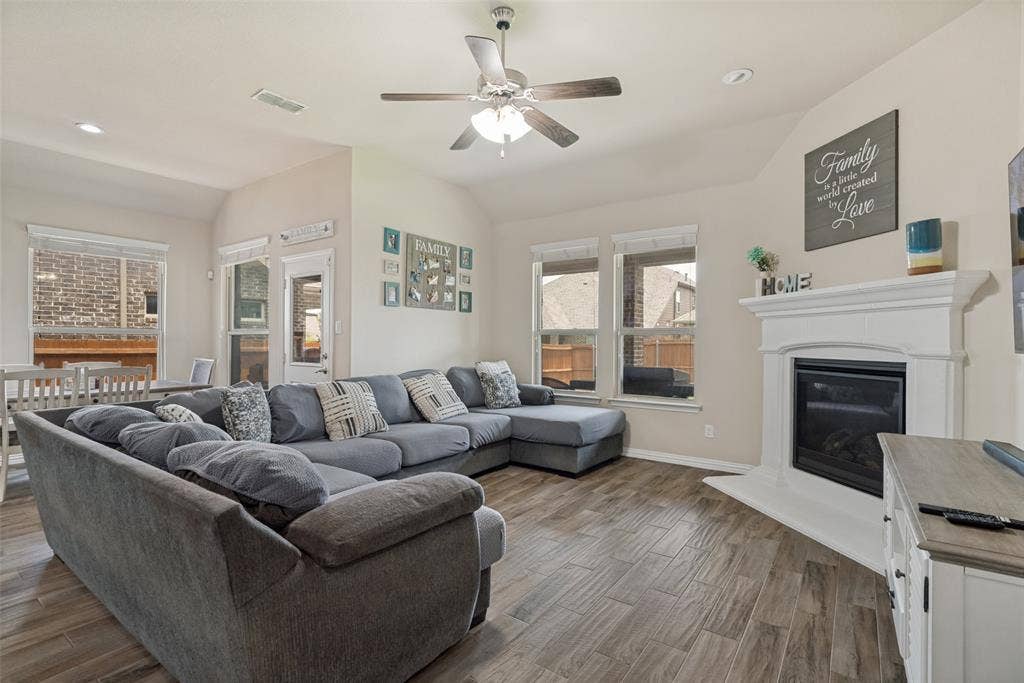 14825 Brettridge Drive, Aledo, TX 76008 14825 Brettridge Drive, Aledo, TX 76008