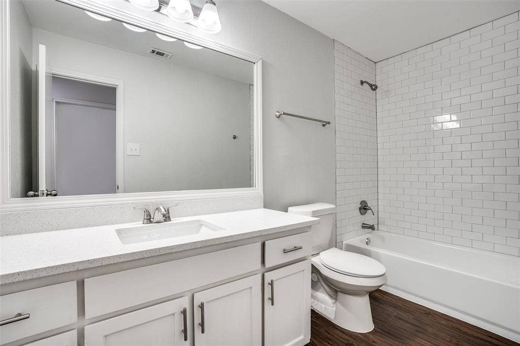 115 Peachtree Court, Kennedale, TX 76060 115 Peachtree Court, Kennedale, TX 76060