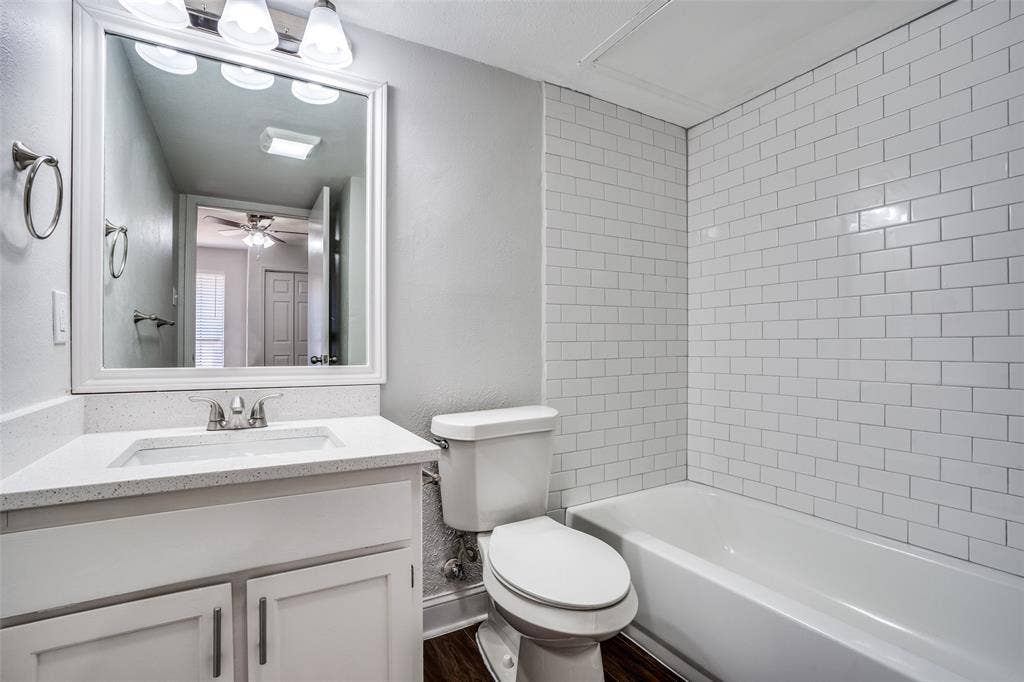115 Peachtree Court, Kennedale, TX 76060 115 Peachtree Court, Kennedale, TX 76060