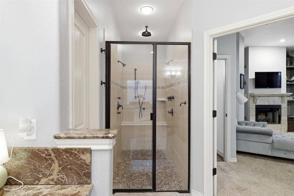 8040 Branch Hollow Trail, Fort Worth, TX 76123 Look at all those 4 shower heads!