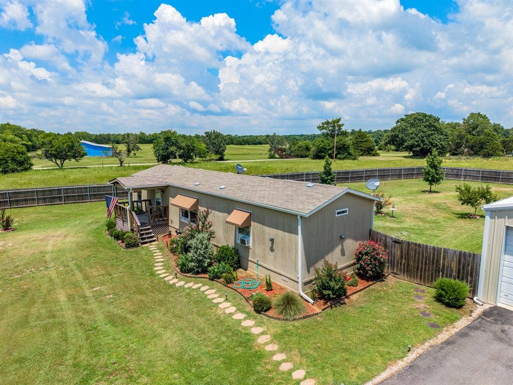 4450 County Road 3110, Campbell, TX 75422 4450 County Road 3110, Campbell, TX 75422