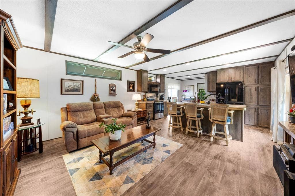 4450 County Road 3110, Campbell, TX 75422 4450 County Road 3110, Campbell, TX 75422