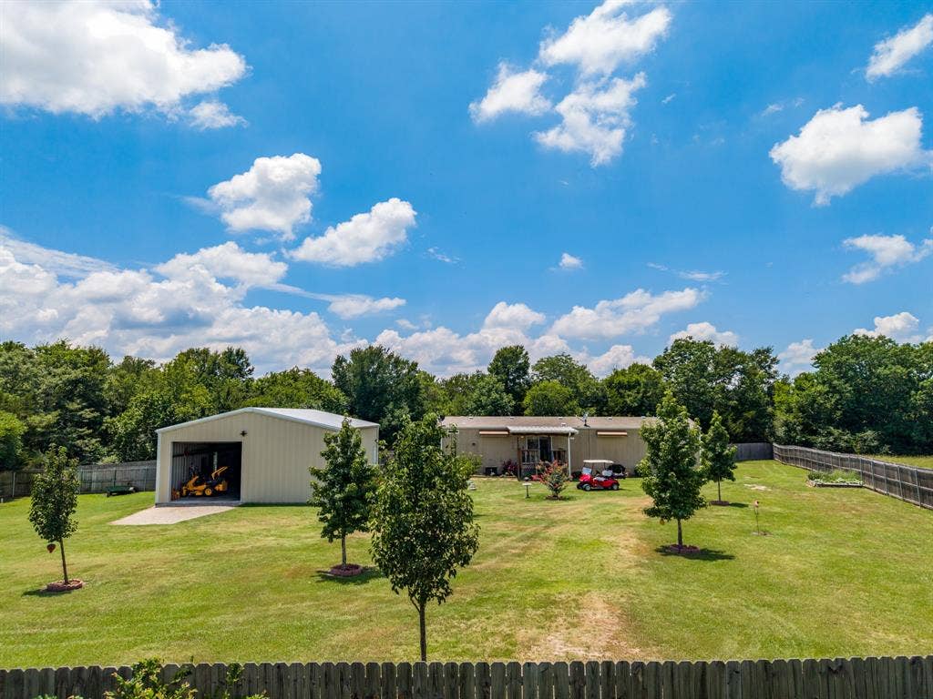4450 County Road 3110, Campbell, TX 75422 4450 County Road 3110, Campbell, TX 75422