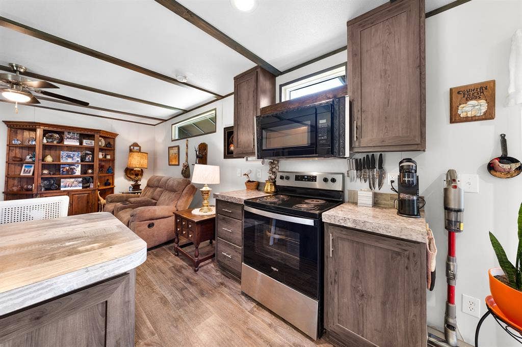 4450 County Road 3110, Campbell, TX 75422 4450 County Road 3110, Campbell, TX 75422