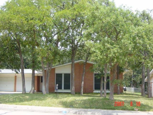 Property photo for 61 Somerset Terrace, Bedford, TX