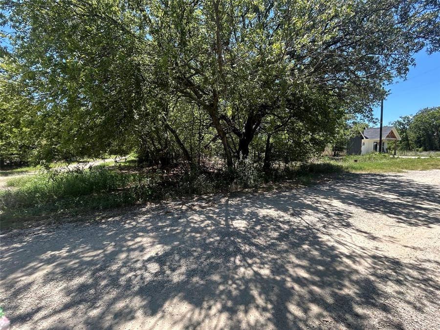 Property photo for 5506 Mercedes Circle, Granbury, TX