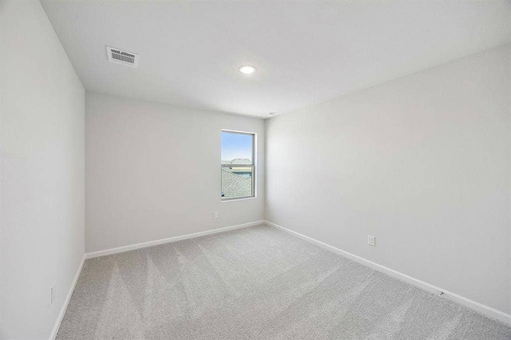 848 Hillcrest Boulevard, Princeton, TX 75407 Representative (15)