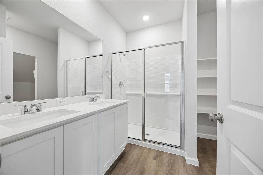 848 Hillcrest Boulevard, Princeton, TX 75407 Representative (12)