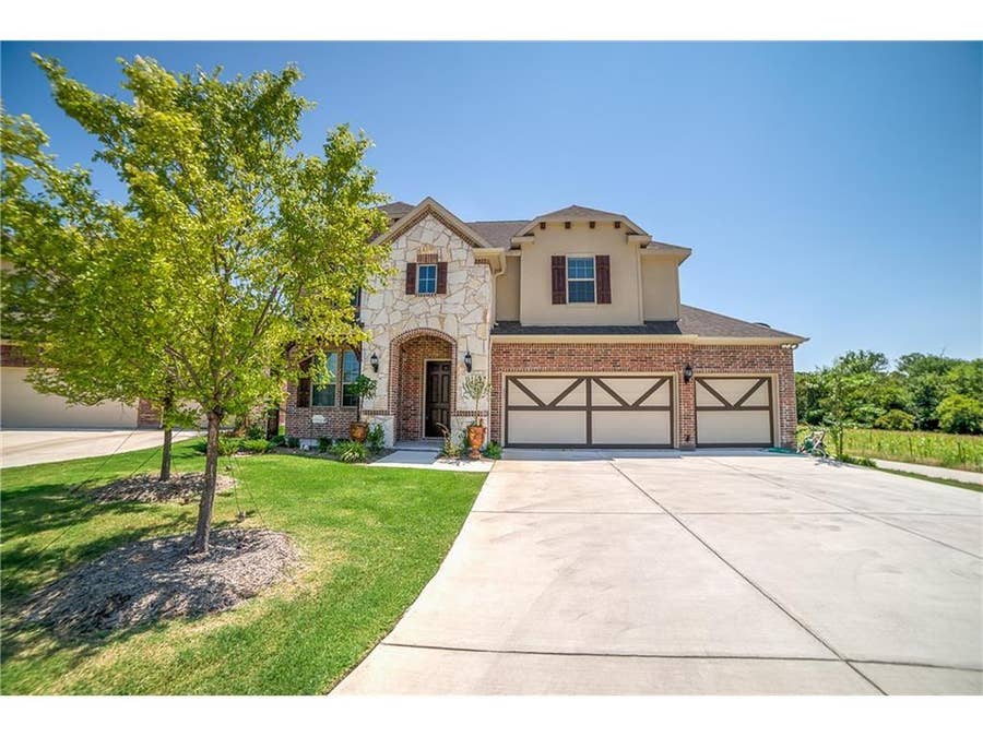 Property photo for 4421 Holburn Drive, McKinney, TX
