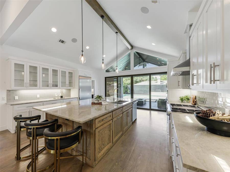 Property photo for 4139 Allencrest Lane, Dallas, TX