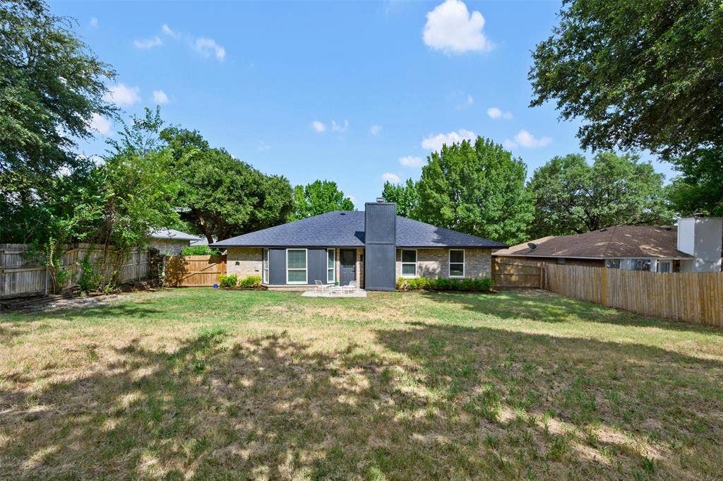 2407 Cranberry Lane, Euless, TX 76039 2407 Cranberry Lane, Euless, TX 76039