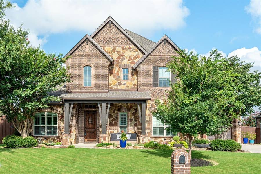 Property photo for 701 Beaver Creek Drive, Murphy, TX