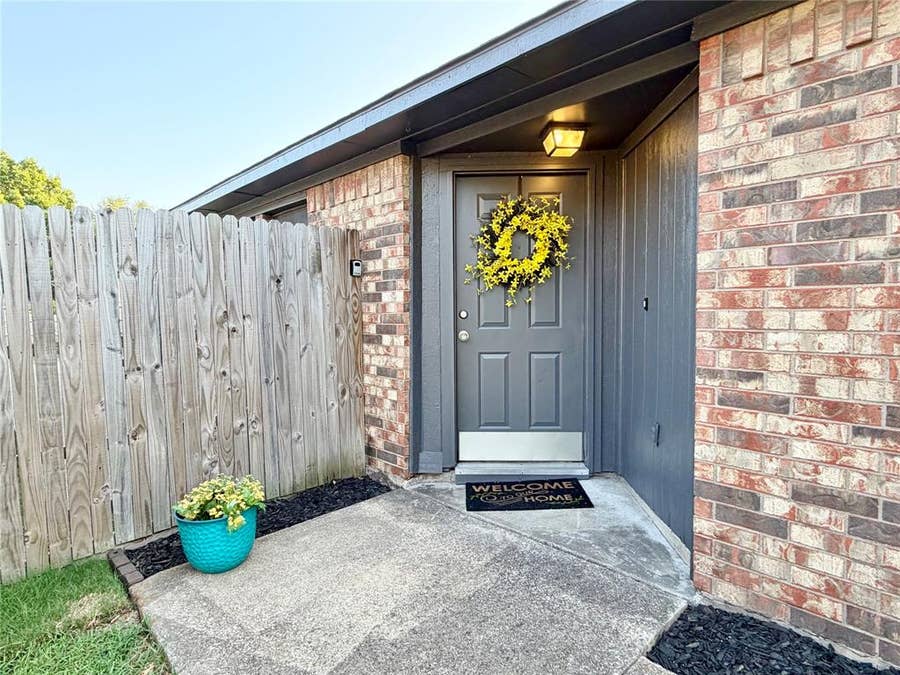 Property photo for 211 E Stone Circle, Wylie, TX
