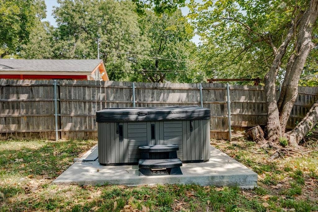 5163 Waits Avenue, Fort Worth, TX 76133 5163 Waits Avenue, Fort Worth, TX 76133