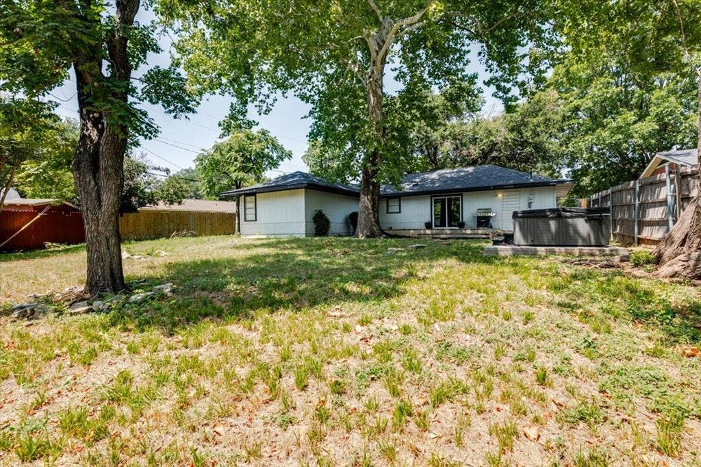 5163 Waits Avenue, Fort Worth, TX 76133 5163 Waits Avenue, Fort Worth, TX 76133