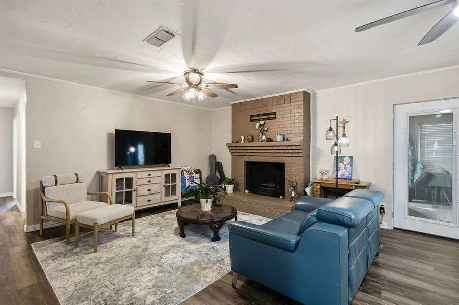 Property photo for 505 Fm 157, Maypearl, TX