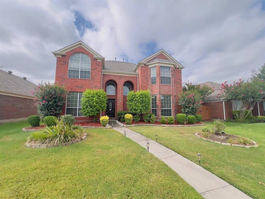 Property photo for 4712 Frost Hollow Drive, Plano, TX
