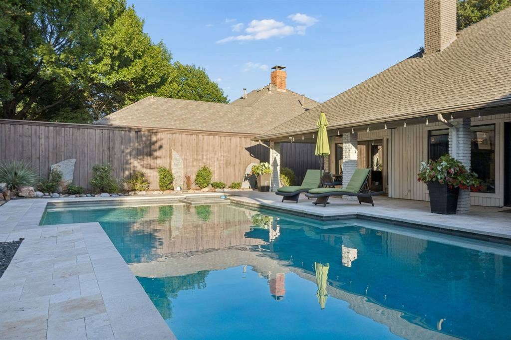 7135 Debbe Drive, Dallas, TX 75252 7135 Debbe Drive, Dallas, TX 75252