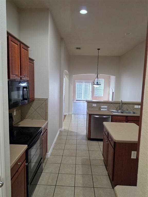 1743 Summerwood Lane, Cedar Hill, TX 75104 1743 Summerwood Lane, Cedar Hill, TX 75104