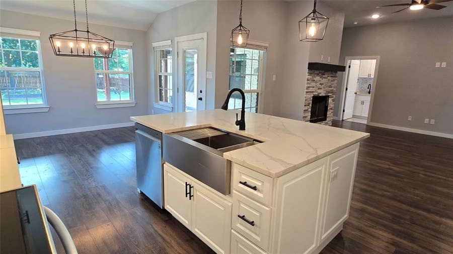 Property photo for 1320 Oak Valley, Denton, TX