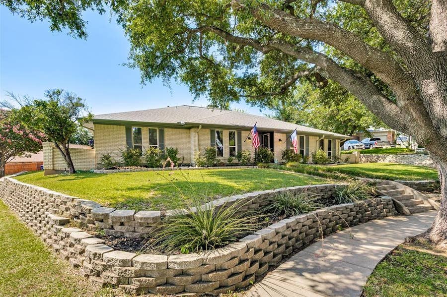 Property photo for 3217 Colonel Circle, Garland, TX