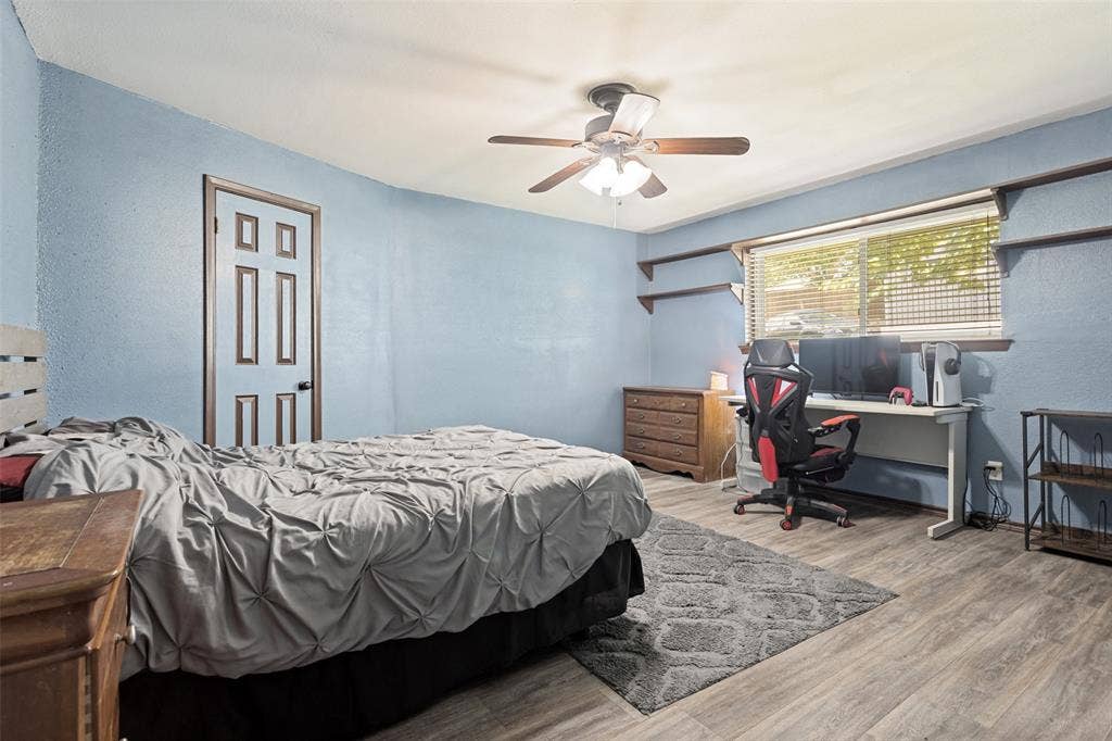 3217 Colonel Circle, Garland, TX 75043 3217 Colonel Circle, Garland, TX 75043