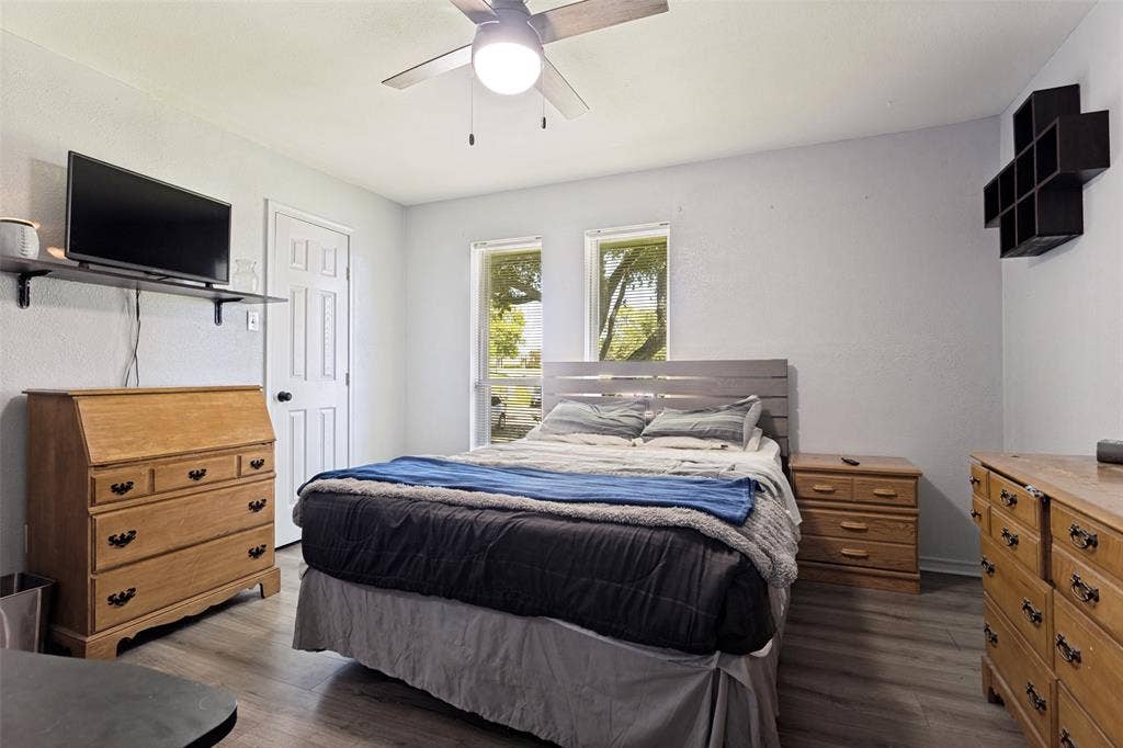 3217 Colonel Circle, Garland, TX 75043 3217 Colonel Circle, Garland, TX 75043