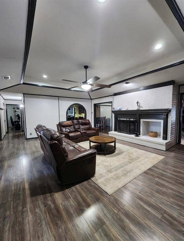 3217 Colonel Circle, Garland, TX 75043 3217 Colonel Circle, Garland, TX 75043