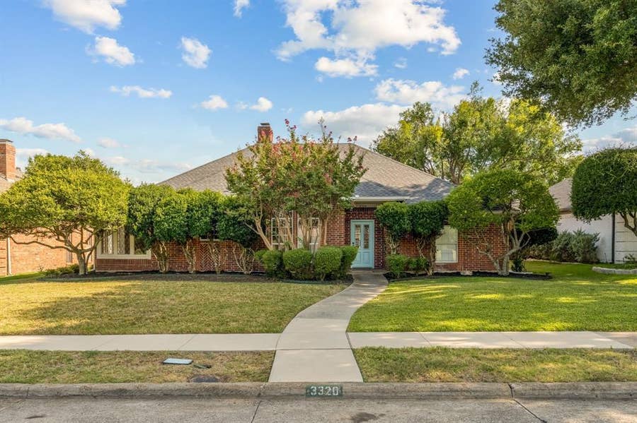 Property photo for 3320 Portside Lane, Plano, TX