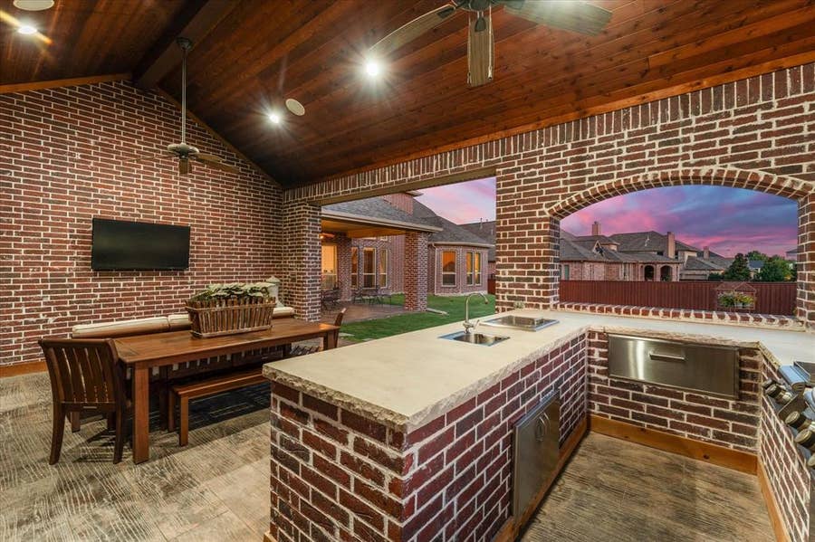 Property photo for 1031 Fox Bend Way, Prosper, TX