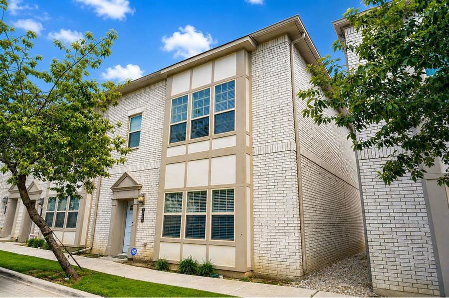 Property photo for 1936 Bel Air Drive, Arlington, TX