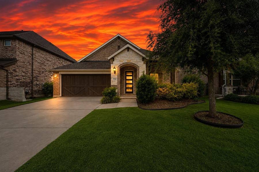 Property photo for 3124 Chinese Fir Drive, Heath, TX