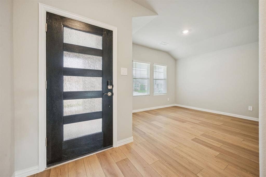 3405 Richmond Drive, Farmersville, TX 75442 Photo is not of the actual home, but is an inspirational photo of builder’s model home and may depict options, furnishings, and/or decorator features that are not included.