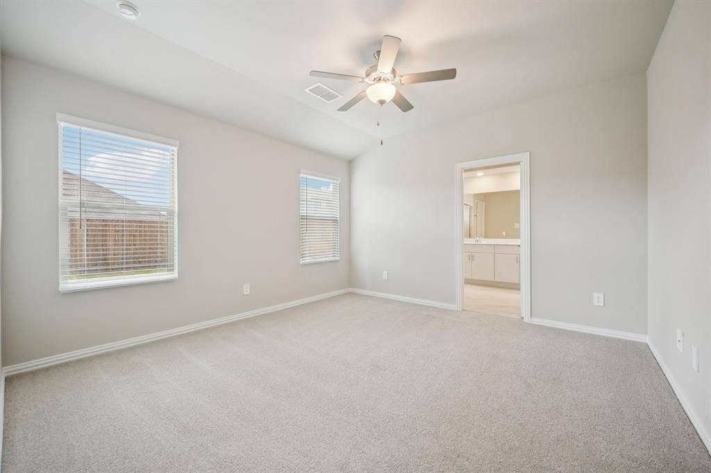 3405 Richmond Drive, Farmersville, TX 75442 Photo is not of the actual home, but is an inspirational photo of builder’s model home and may depict options, furnishings, and/or decorator features that are not included.