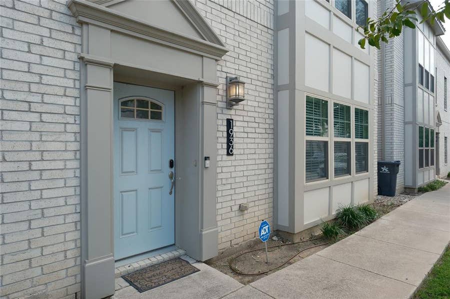 Property photo for 1936 Bel Air Drive, Arlington, TX