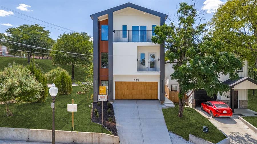 Property photo for 419 N Denley Drive, Dallas, TX