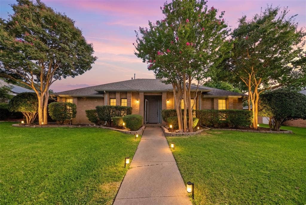 4528 Denver Drive, Plano, TX 75093
