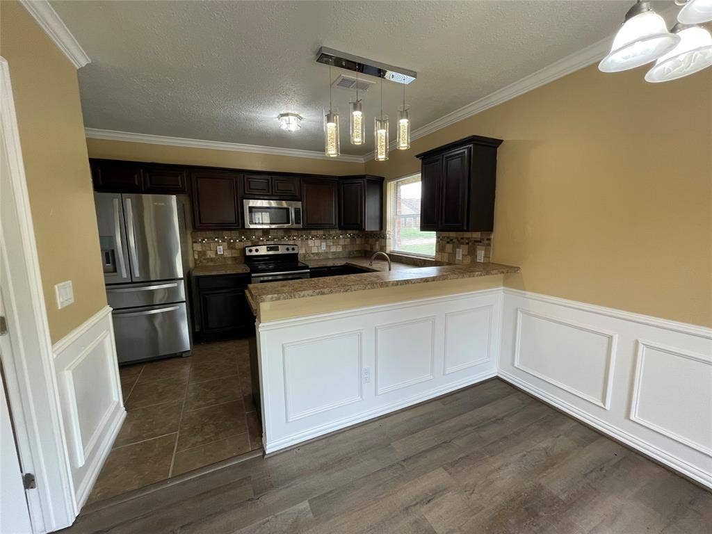 2224 Forestbrook Drive, Garland, TX 75040 2224 Forestbrook Drive, Garland, TX 75040