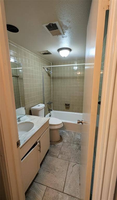 556 E Avenue J, #B, Grand Prairie, TX 75050 556 E Avenue J, #B, Grand Prairie, TX 75050