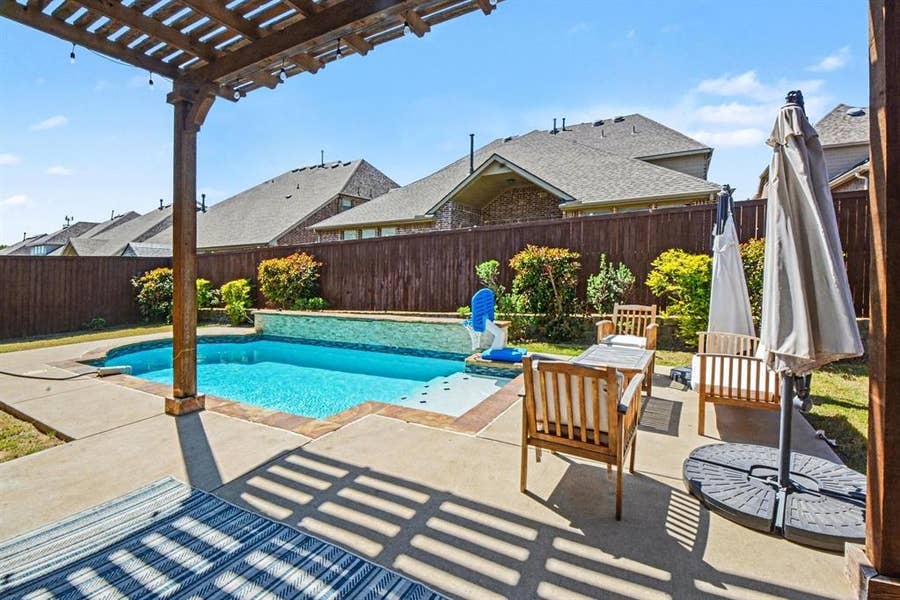 Property photo for 3323 Royal Ridge Drive, Rockwall, TX