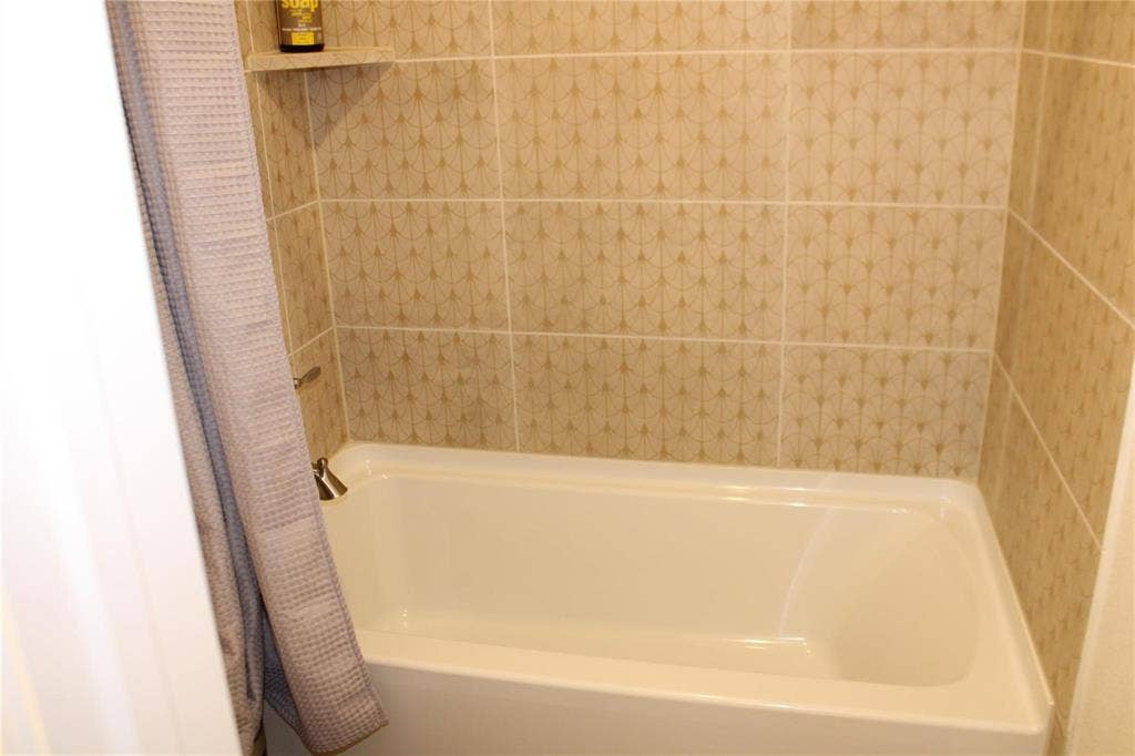 1908 Midhurst Drive, Forney, TX 75126 1908 Midhurst Drive, Forney, TX 75126