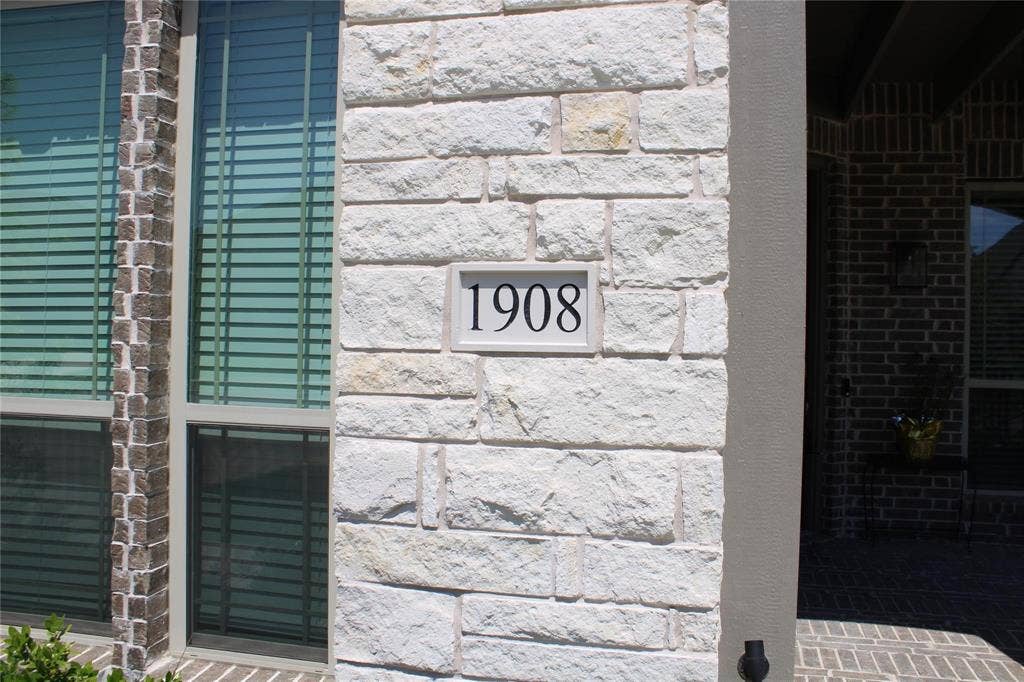 1908 Midhurst Drive, Forney, TX 75126 1908 Midhurst Drive, Forney, TX 75126