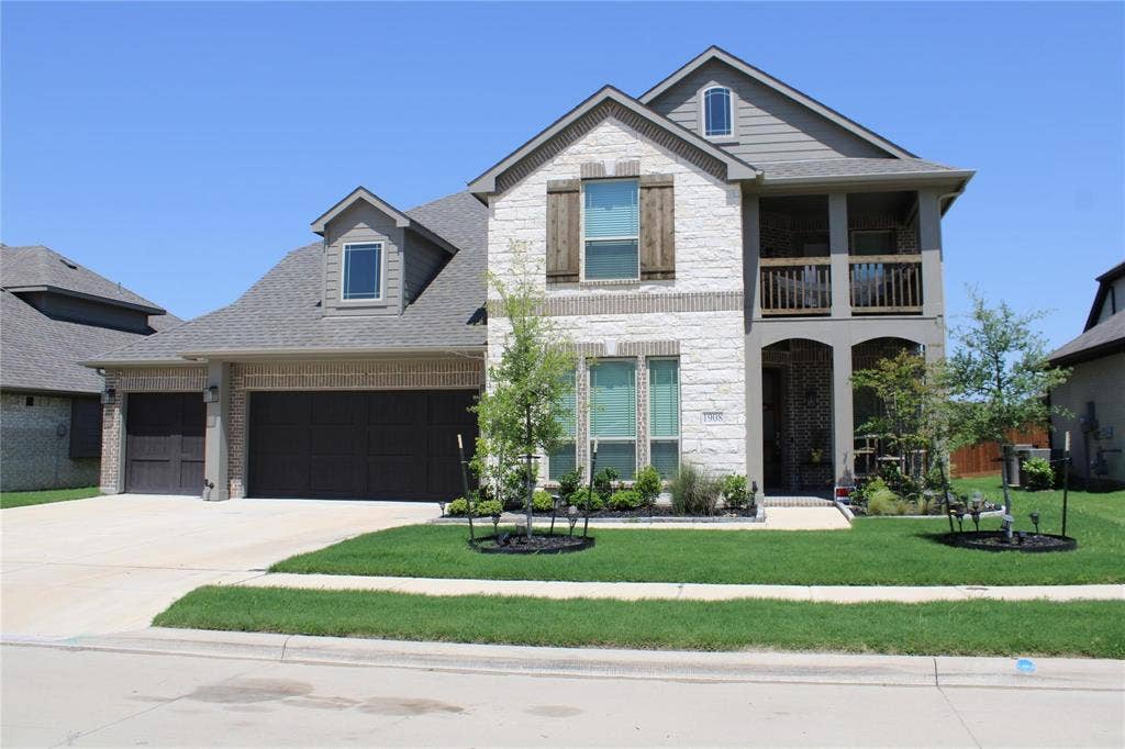 1908 Midhurst Drive, Forney, TX 75126 1908 Midhurst Drive, Forney, TX 75126