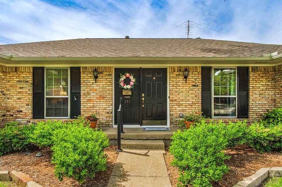 Property photo for 331 Robin Way, Richardson, TX
