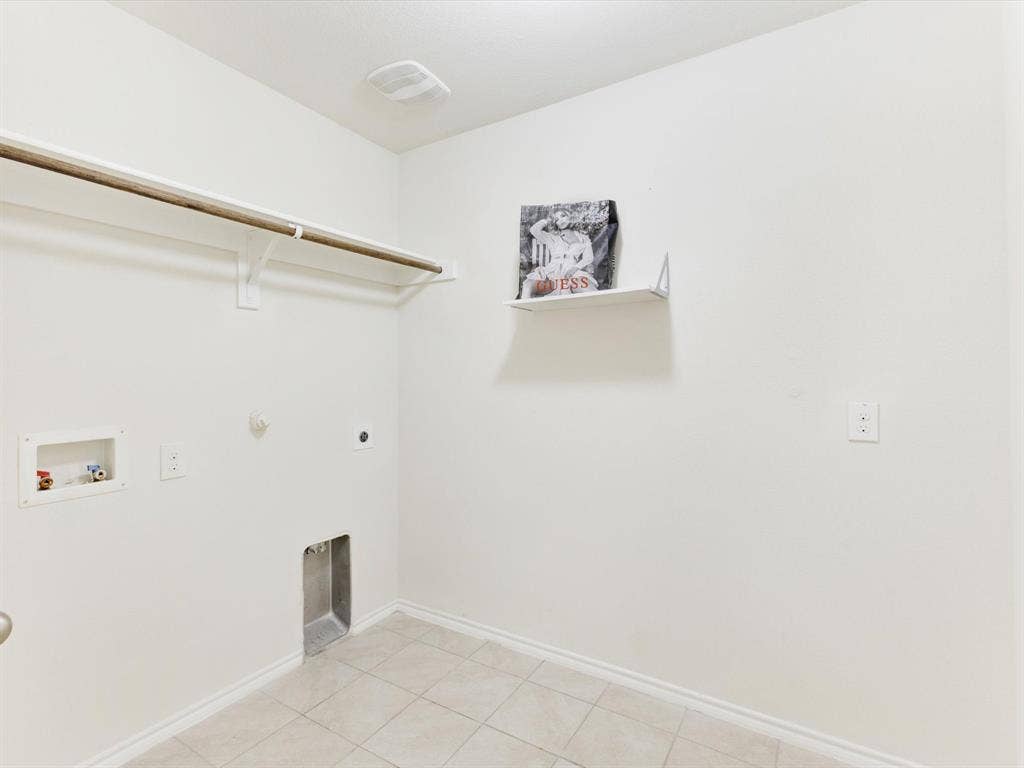 2307 Pontotoc Drive, Forney, TX 75126