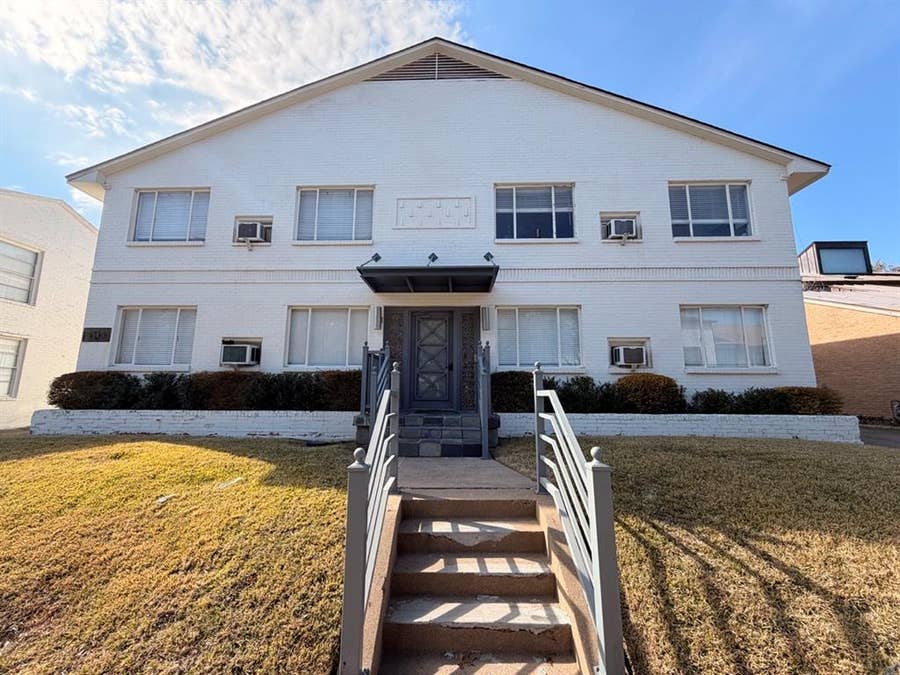 Property photo for 4115 Douglas, #204, Dallas, TX